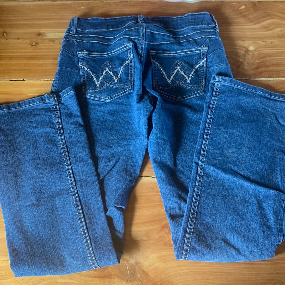 Wrangler 7/8 x 32 jeans. Great condition.